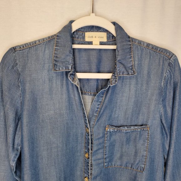 Cloth & Stone Blue Button Down Shirt - Picture 3 of 6